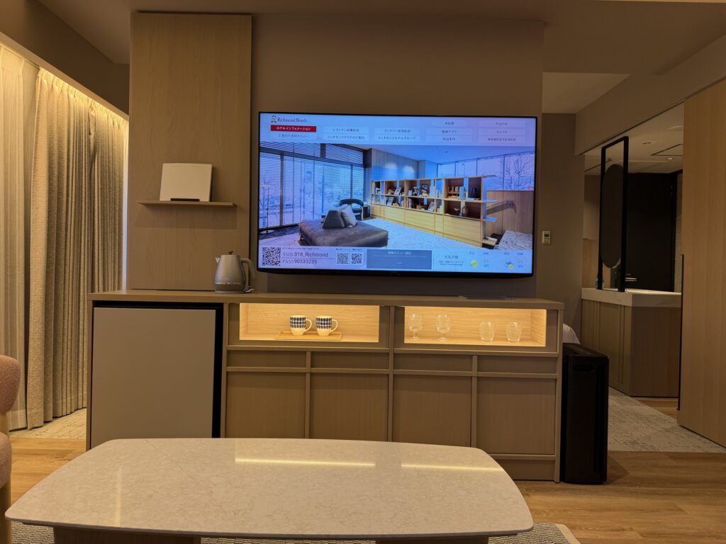 Richmond Hotel Obihiro Ekimae room interior with TV and modern design