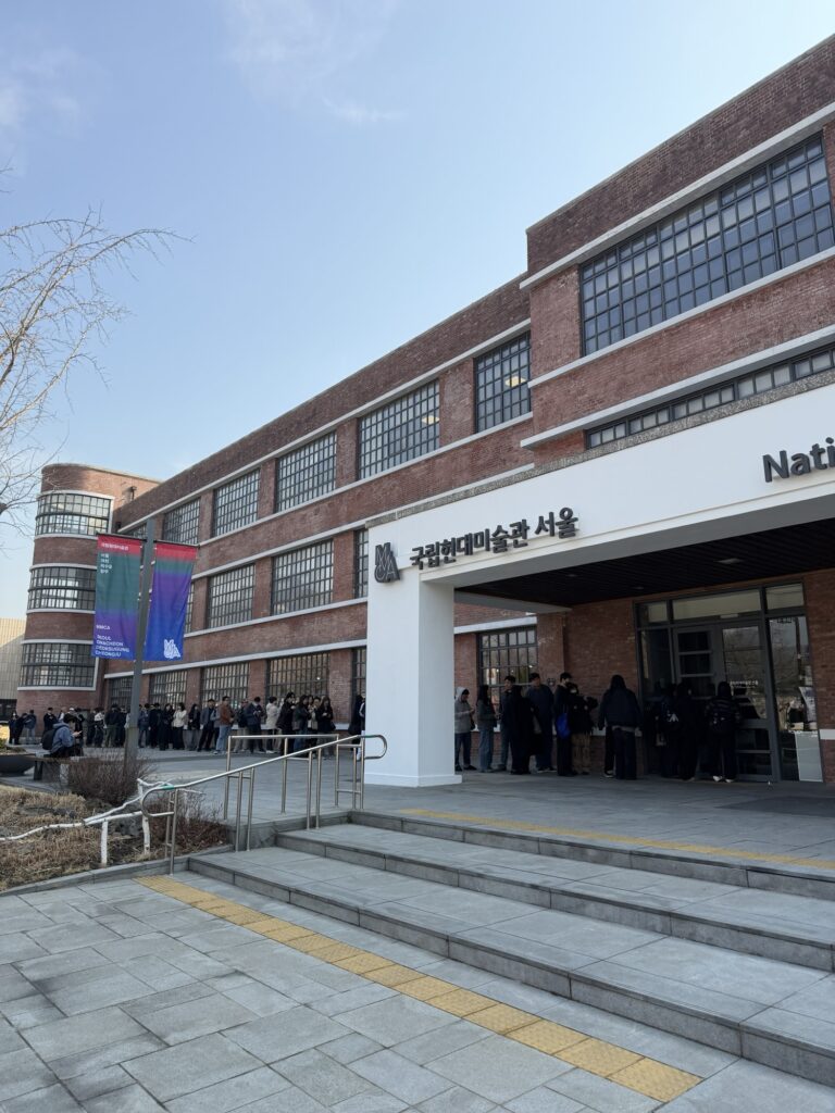 Damien Hirst Seoul Exhibition Review